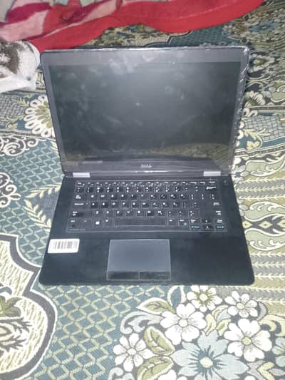 Dell laptop 5 Genration core i5.6 th With original charger No used