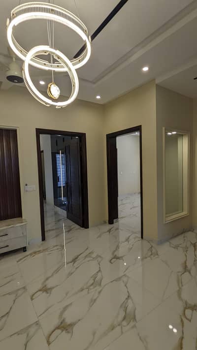 10.5 Marla Brand New House For Sale