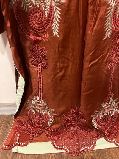 3 Piece embroidered Pakistani silk suit with Organza Dupatta