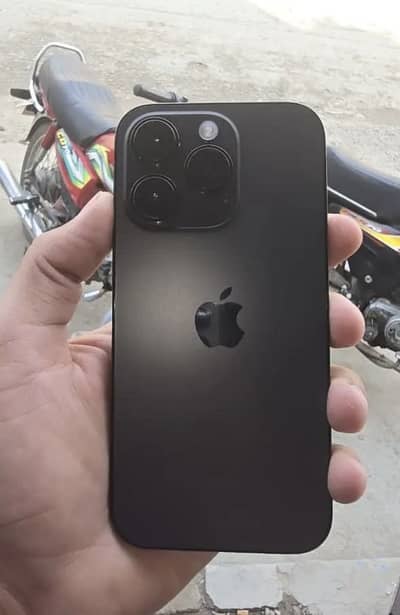 iPhone 14 pro 128gb 4 month sim time wala