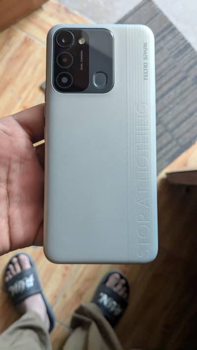 Tecno spark 8C
