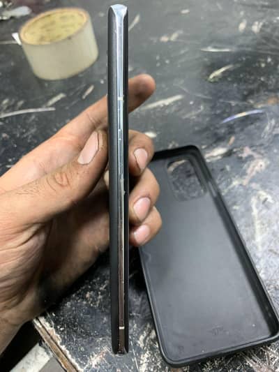 one plus 9 pro 8/128 duale sim