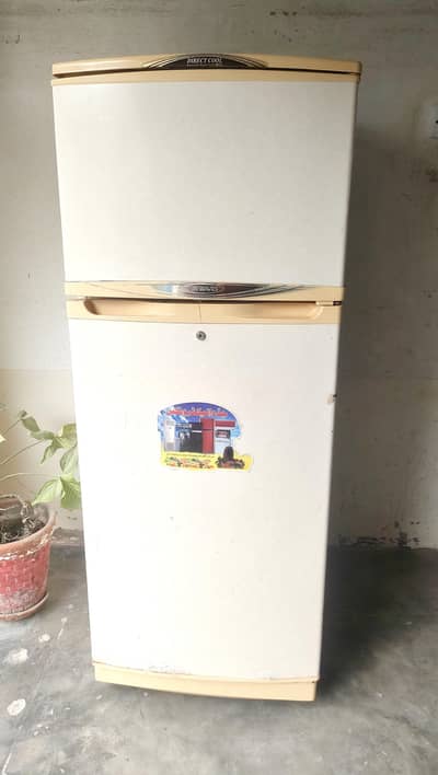 WAVES (refrigerator)