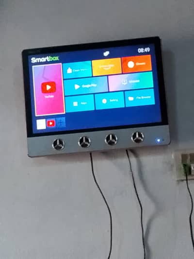 21 inch LCD with attach speaker