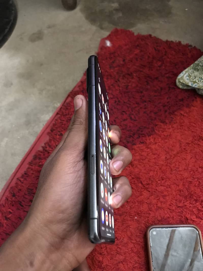 Google pixel 7 pro 2