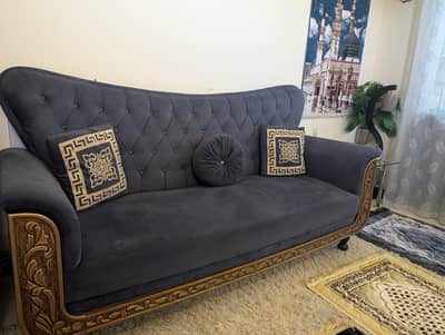 Five seater sofa set in good condition