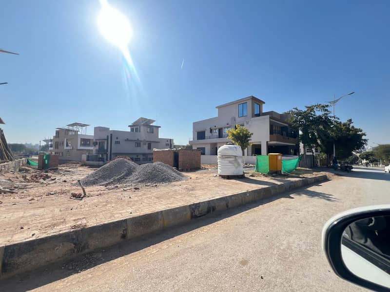 873c 10 Marla Solid Land Level Plot D Block 1