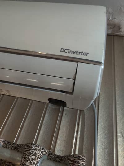 haier 1.5 ton Dc inverter Ac  heat and cool.