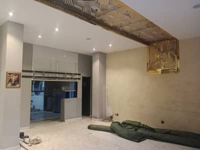 4 Kanal Commercial For Restaurant, Hotel, Multinational Company Office