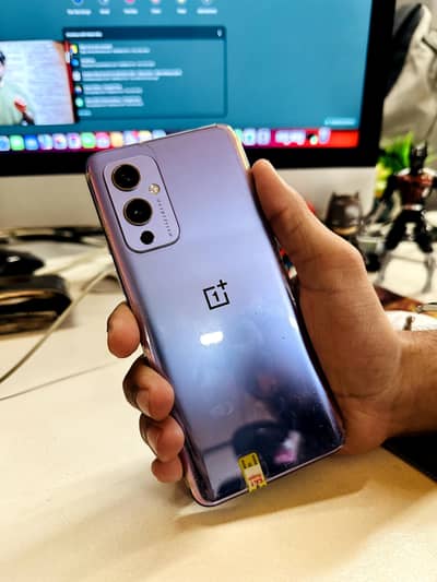OnePlus 9 5G - 12/256  - Condition 10/10