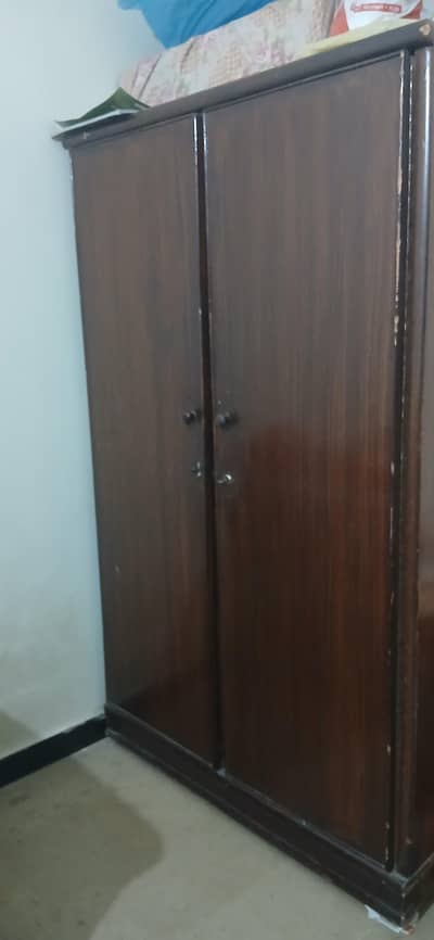 2 door cupboard