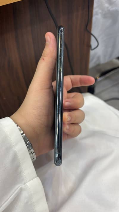 For  urgent Sale iPhone 11 Pro Max – 256GB (PTA Approved)