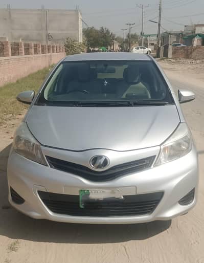 toyota vitz 2014