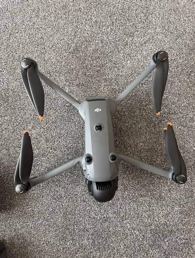 Dji mavic 4 pro creator combo