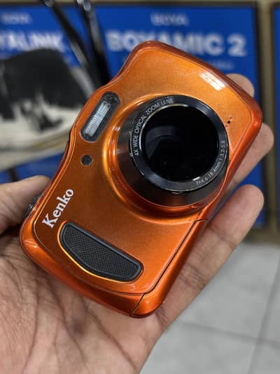 kenko digital camera - waterproof - in good condition
