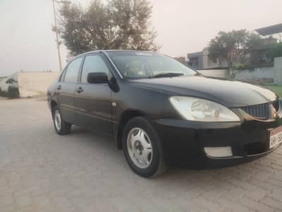 Mitsubishi lancer 2005  very good  condition