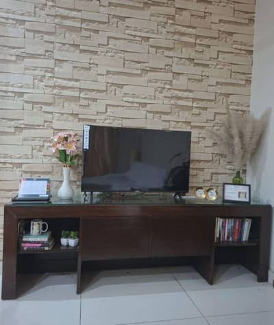 Tv console for Sale