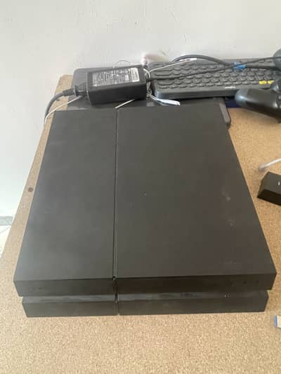 Ps4 1200 with controller best machine Fully Working 10/10