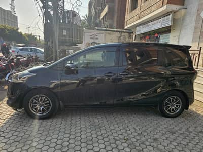Toyota Sienta Registered in 2022