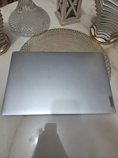 Lenovo Ideapad Ryzen 5, Only used 1 week
