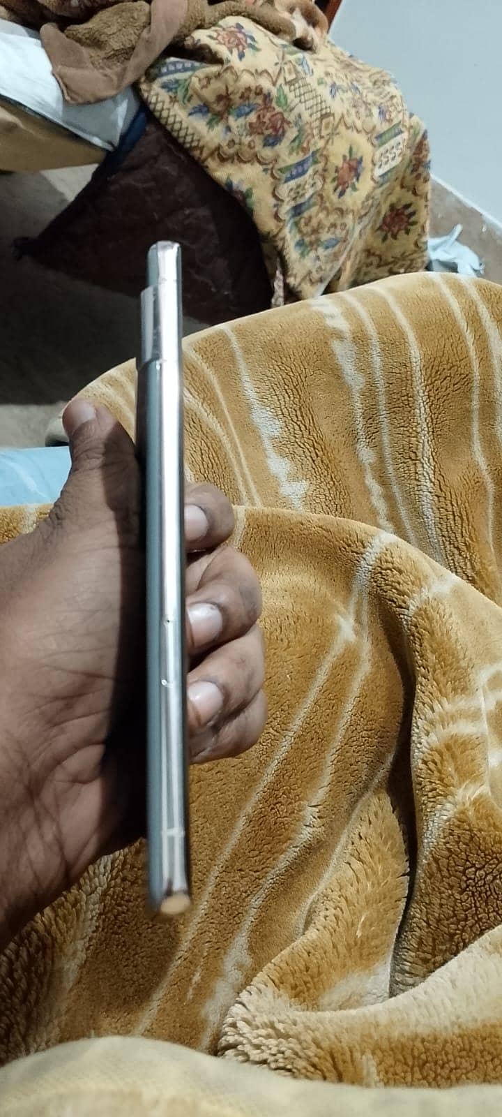 Google pixel 7 pro 4