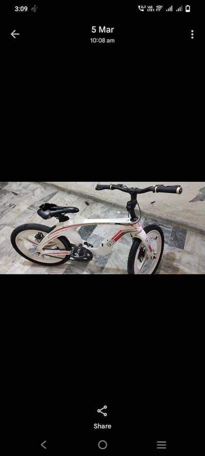 condition new for 7 to 9 year boy