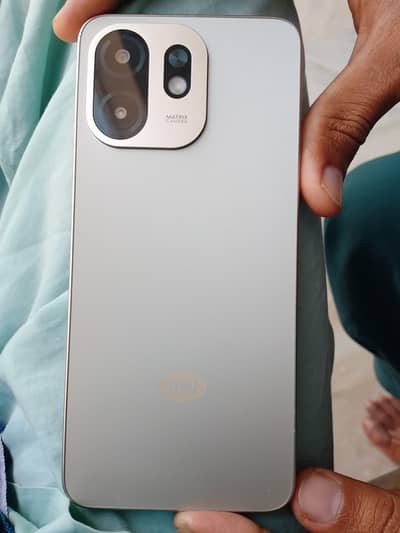 Itel c100
