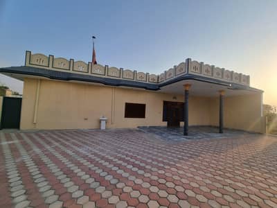 EXCELLENT CORNER ONE KANAL HOUSE FOR SALE – PRIME LOCATION OPPORTUNITY