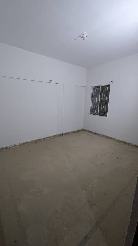 2 Bed Lounge Flat Second Floor 6