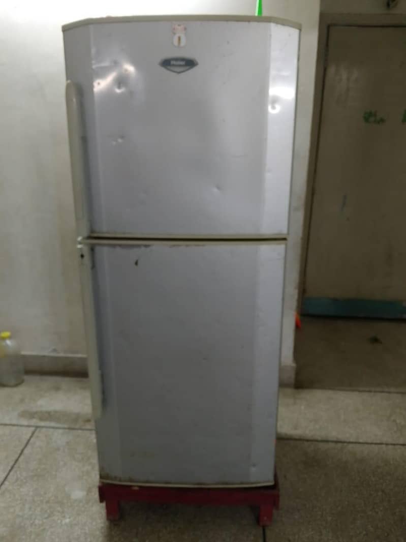 بہت اچھا فرج ہے اچھا ورکنگ میں ہےارمی پرسن ھوں پوسٹٹینگ ہو گی ہے ارجنٹ 1