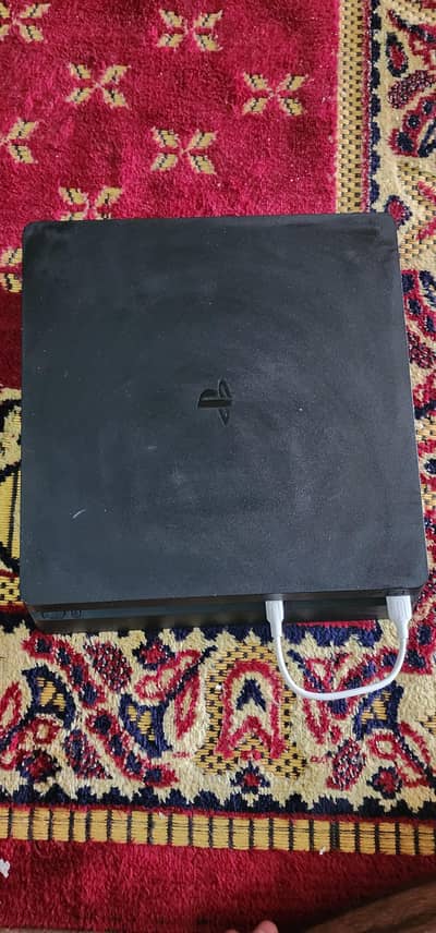 play station 4 slim