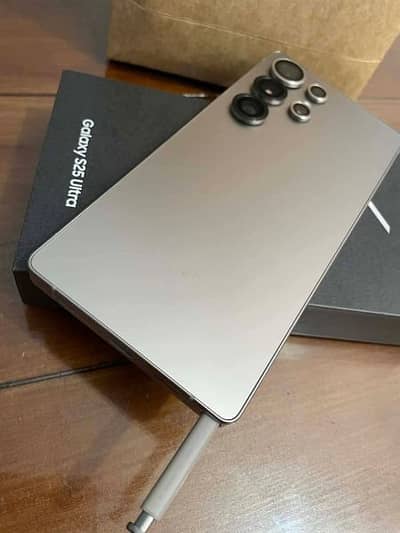 Samsung Galaxy S 25 ultra PTA approved 12 GB RAM 256 GB memory