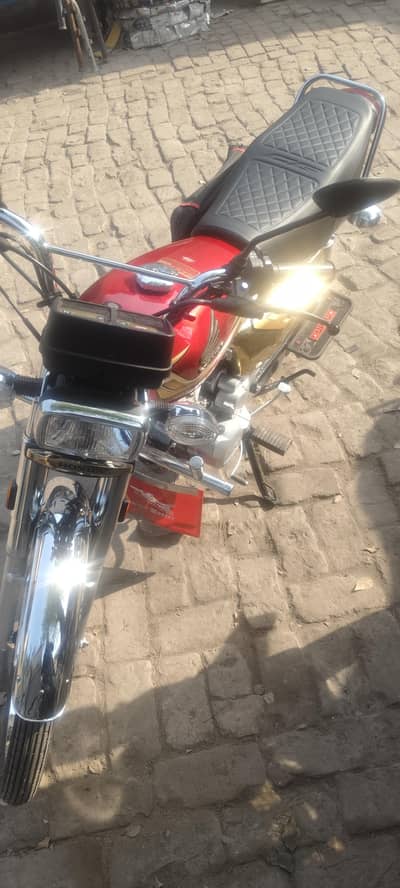 Honda || CG 125 || Gold Edition || Model 2026