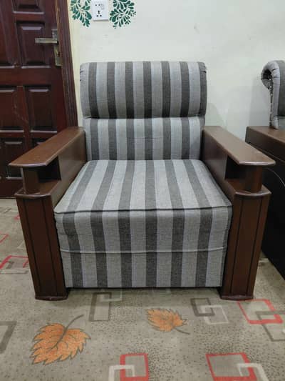 5-SEATER SOFA SET IN CHATTHA BAKHTAWAR ISLAMABAD