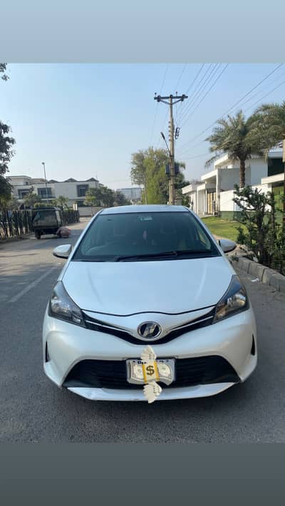 Toyota Vitz 14/17 spider shape