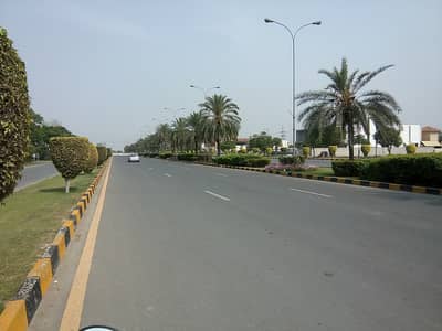 Nearest Park Ideal Location 10 Marla Plot For Sale Direct Access To 120 Feet Main Road