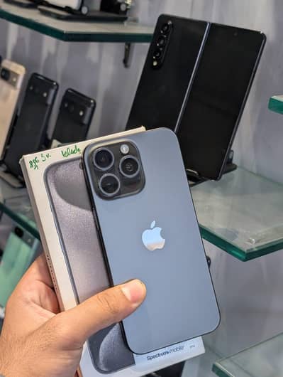 IPhone 15 pro max  256Gb Full box