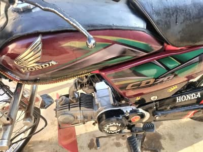 Hoda CD 70 all oky kio fult ni buy and drive. 03454062553