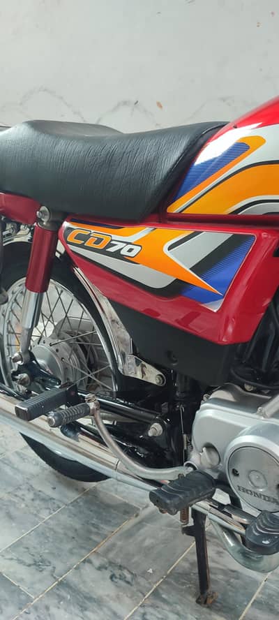 Honda CD 70 2025