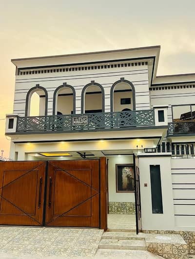 A Prime Location 12 Marla House Has Landed On Market In Darmangi Of Peshawar
