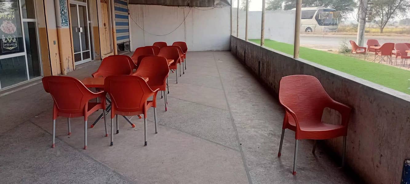 بادشاہ شنواری ریسٹورنٹ 3