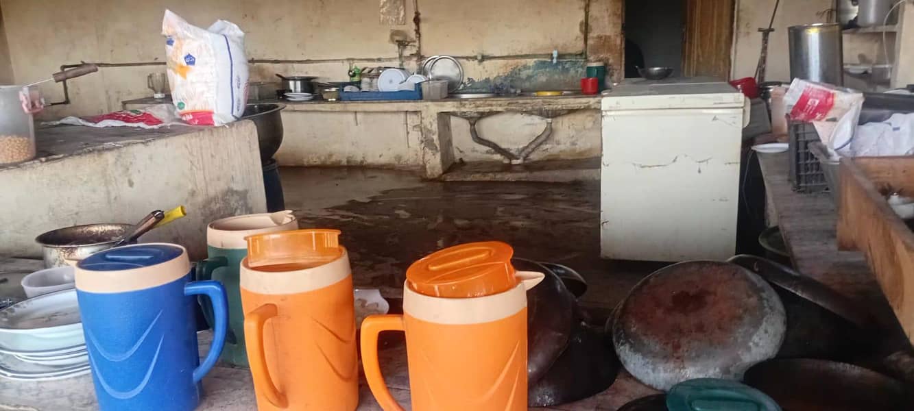 بادشاہ شنواری ریسٹورنٹ 8