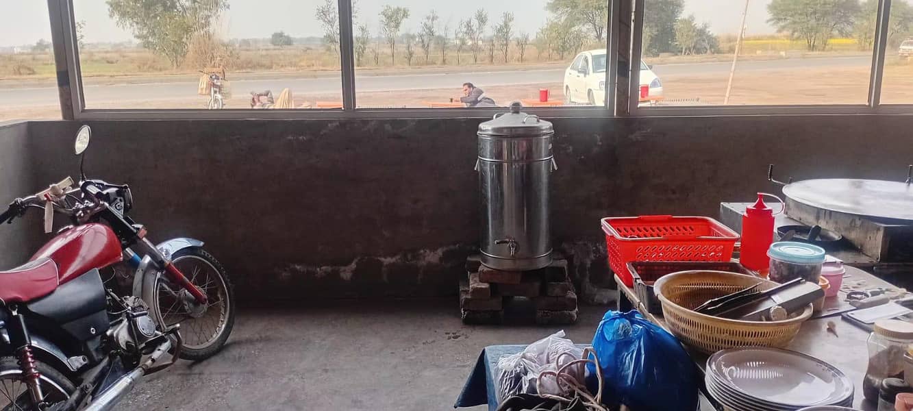 بادشاہ شنواری ریسٹورنٹ 9