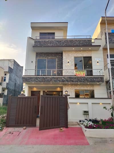 Brand New Luxury 25 X 40 House For Sale In G-14 Islamabad