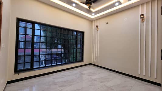 LOOKING FOR THE TOP LOCATION 10 MARLA LOWER PORTION AVAILABLE FOR RENT IN WAPDA TOWN PHASE 1
