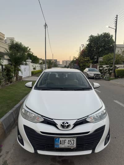 Toyota yaris sedan AVIT CVT 1.3