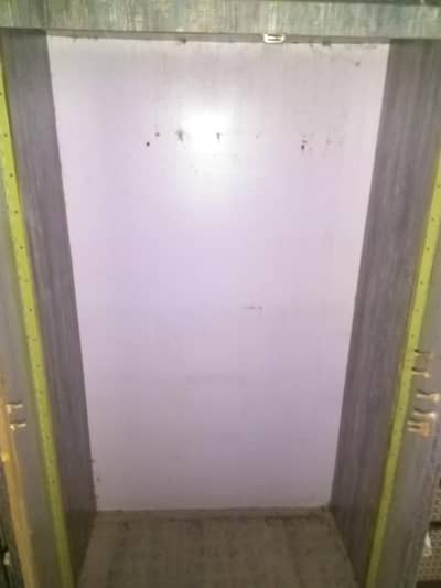 2 Door commercial Almari