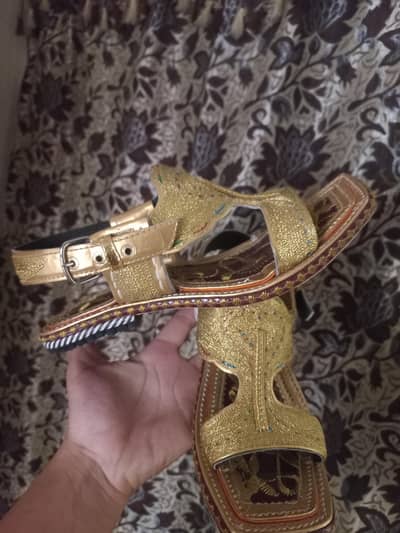 Zari Chapal Pure Handmade 