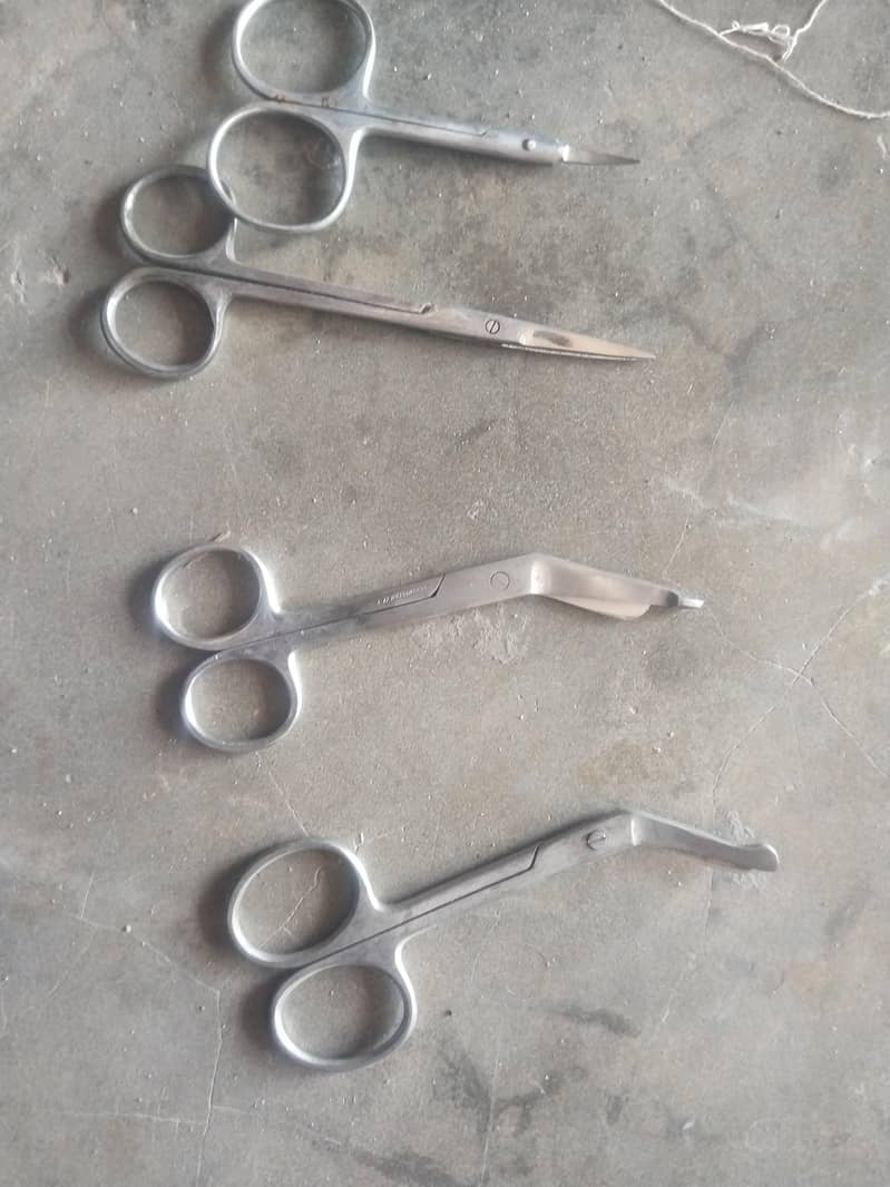 قینچی scissors 2