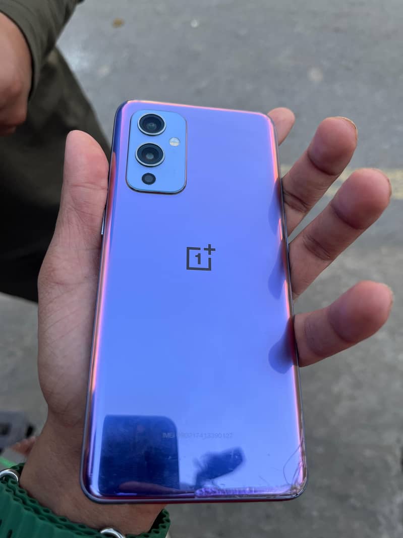 OnePlus 9 3